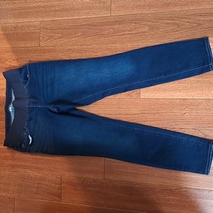 Old navy maternity skinny jean